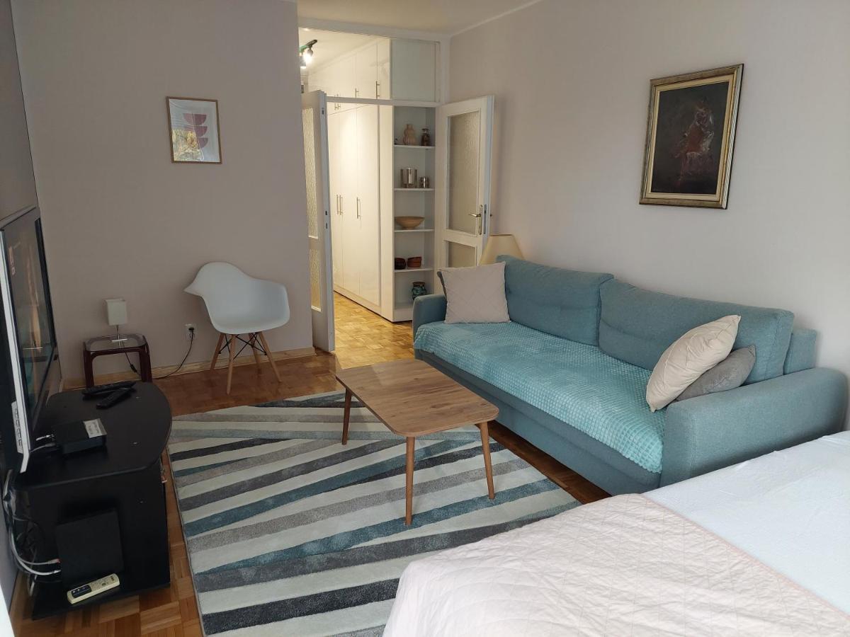 Green apartment Belgrado Buitenkant foto